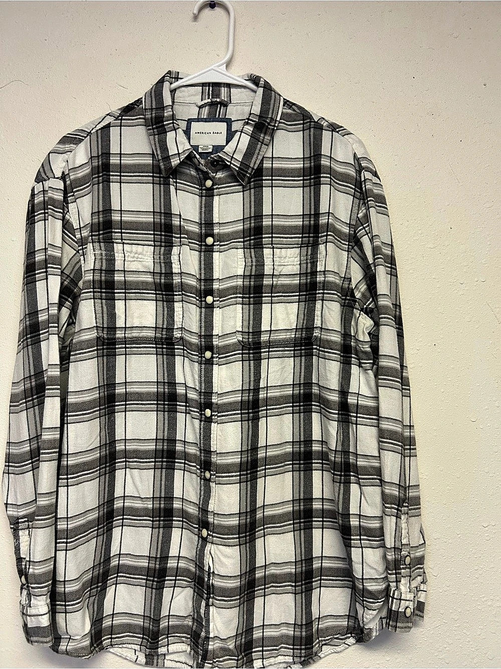 American Eagle Plaid Flannel Button Down Shirt Size Small